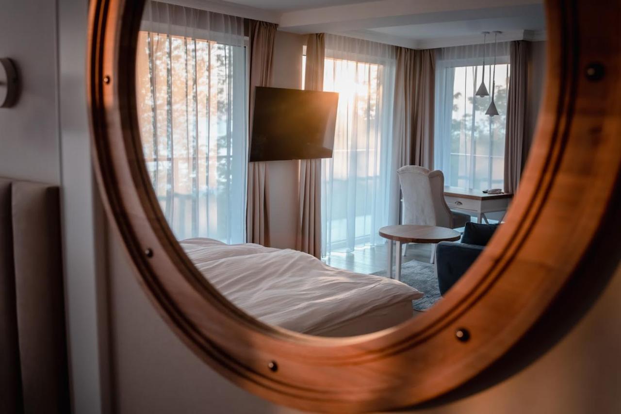 Hotel Szerokie Wody Sea & Sand Ustka Esterno foto